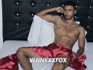 VINNYXXFOX