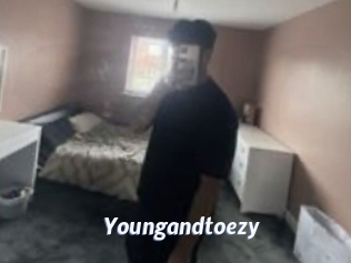 Youngandtoezy